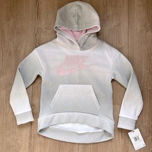 NWT NIKE Girl’s Ombré Hooded Sweatshirt Size 6x (116-122cm)